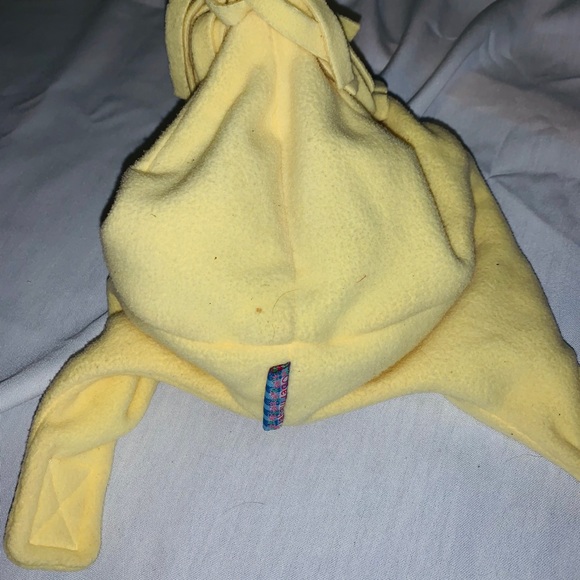 💛Obermeyer yellow winter hat! 💛 - Picture 4 of 8